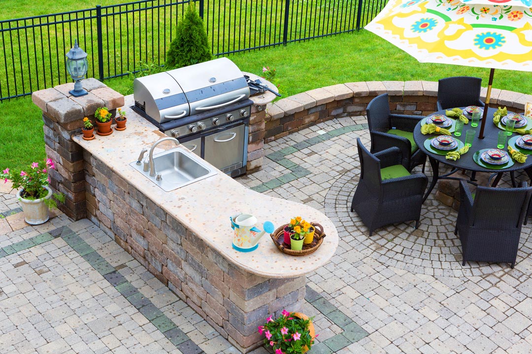 Outdoor Kitchens